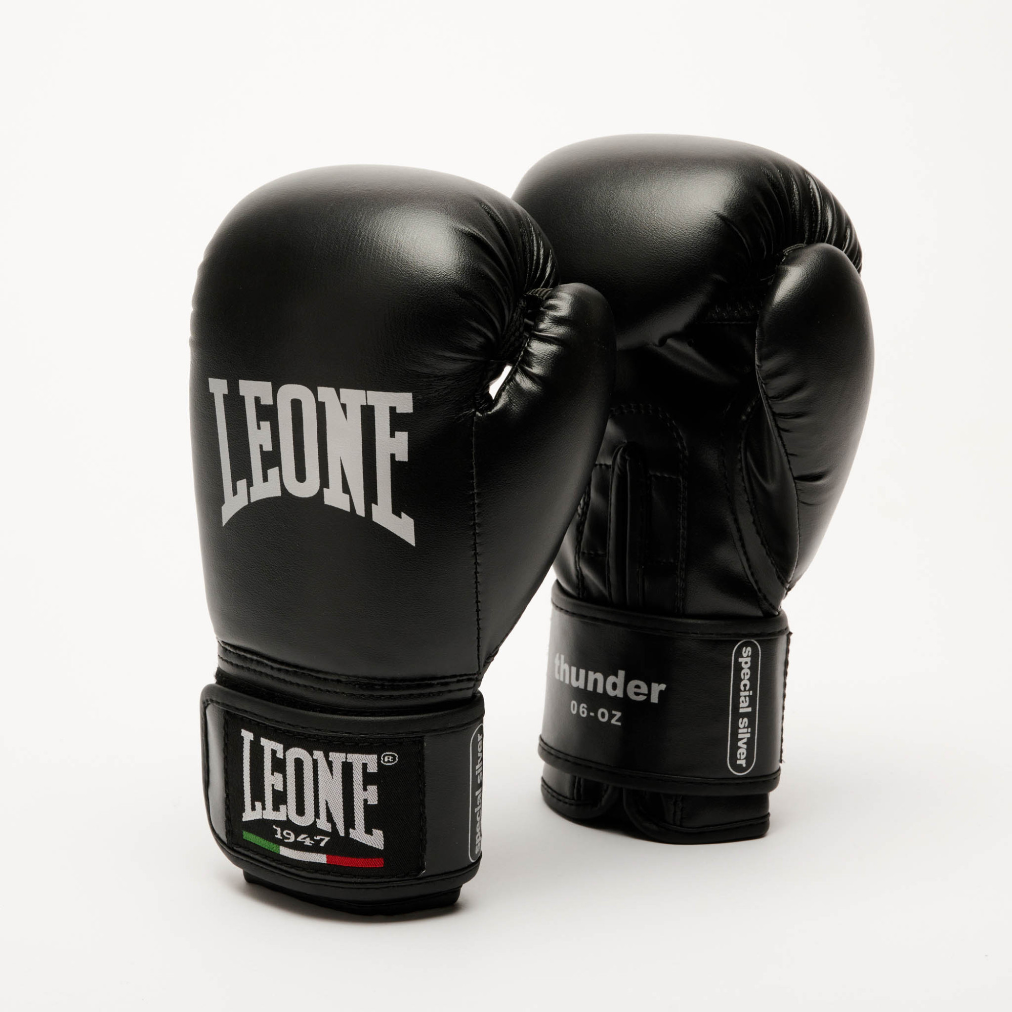 Leone 1947 Guantoni da Boxe Junior Thunder GN383J 1 Guantoni da boxe junior Leone 1947 Thunder GN383J