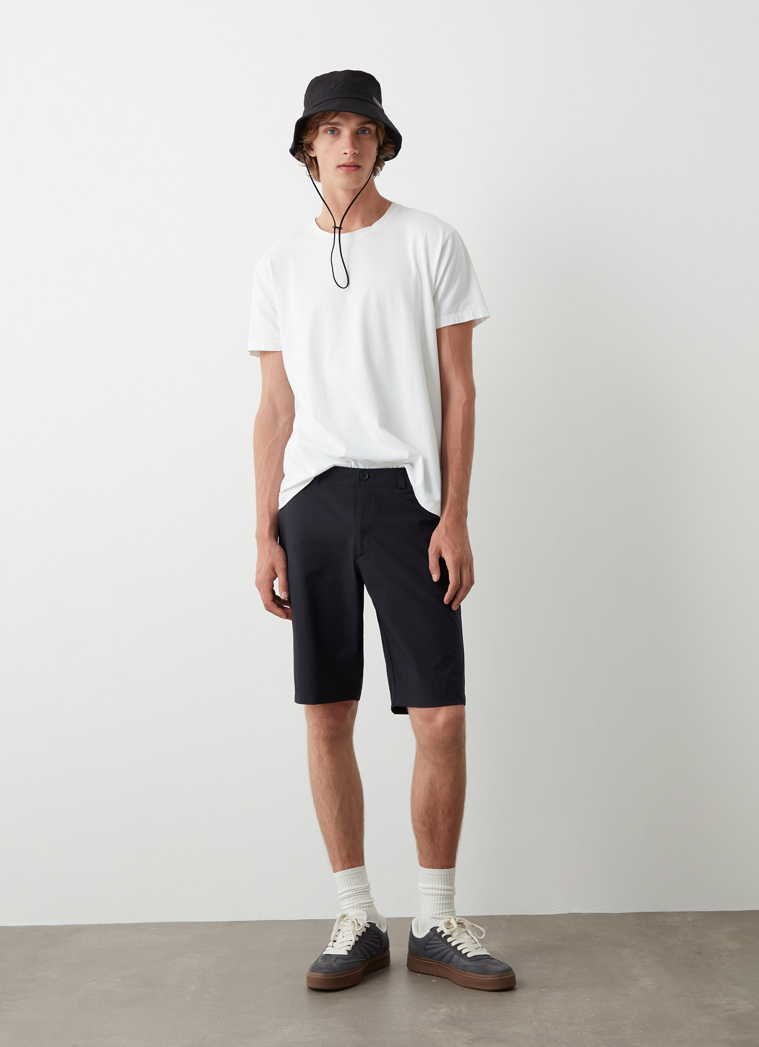 Colmar Bermuda Uomo Adrenaline 0889R-9XP 99 2 Colmar Bermuda Uomo Adrenaline 0889R-9XP 99 - immagine 2