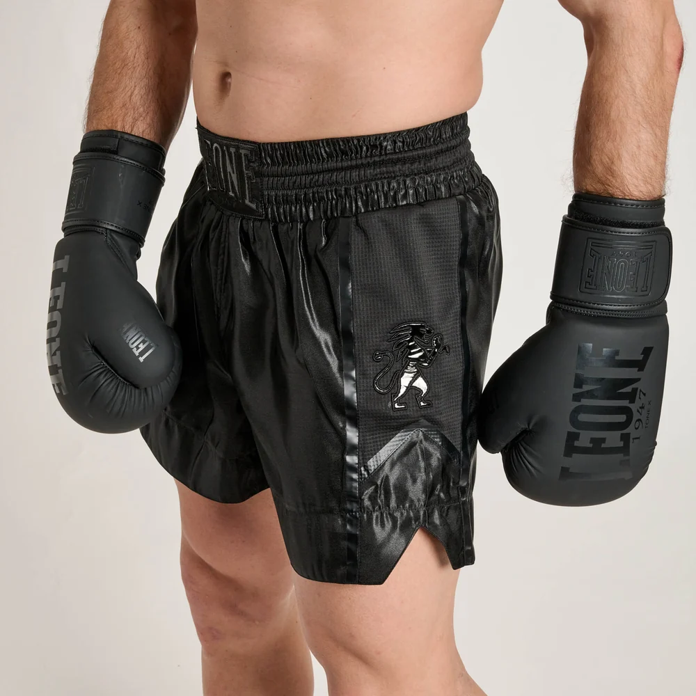 Leone 1947 Pantaloncino Kick-Thai Senior Black Lion AB999-01